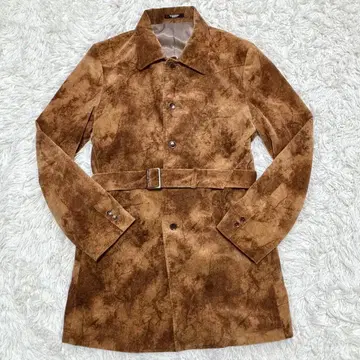 [ 미사용급 ] L 사이즈 피치 스킨 토네이도 마트 스텐카라 코트