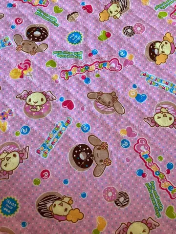 초레어! 레어! 시나몬 롤 조각 원단 퀼팅