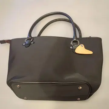 DAKS 블랙 토트백