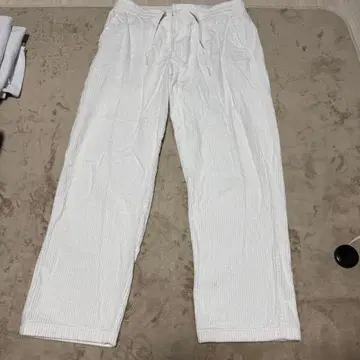 ZARA 화이트 코듀로이 스트레이트 팬츠 L 사이즈