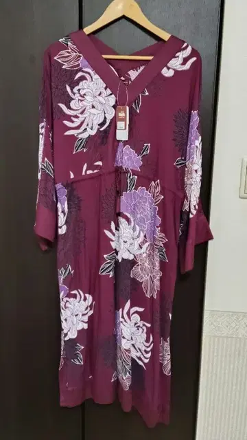 와모노야 카야 나츠기쿠 유카타 나라이 크림슨