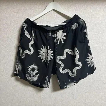 ROARK SERRANO 7 숏팬츠 L 사이즈