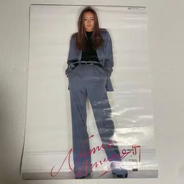 아무로 나미에 1997 달력