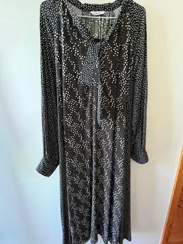 저널 스탠다드 리룸 레이온 랜덤 도트 프린트 원피스