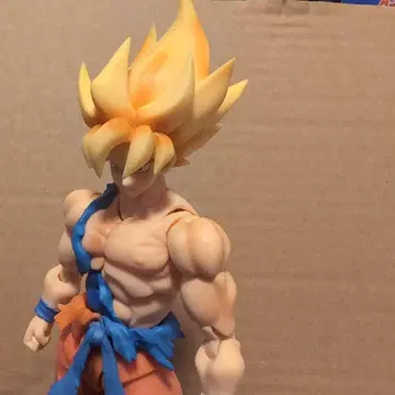 S.H.Figuarts 손오공 초전사 각성