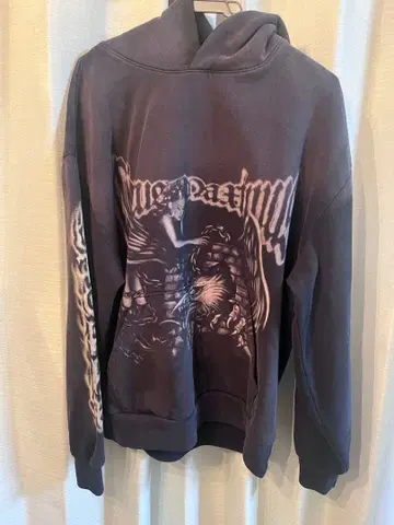 트래비스 스콧 Live 다크 그레이 후드티