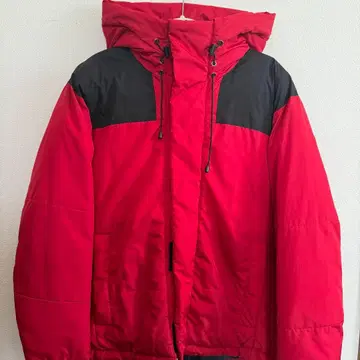 WEGO 빨간색 후드 부착 다운 자켓