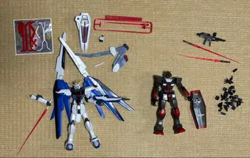 HG 1/144 RX-78-2 건담 제일복권 프리덤 건담 정크