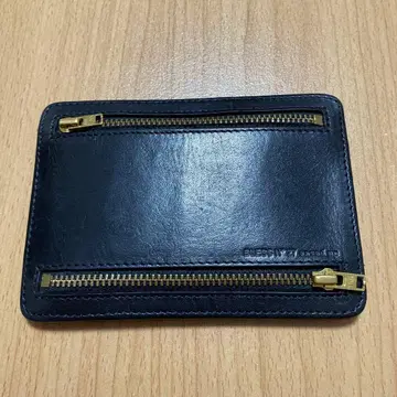 BLESS 4ZIPPER PURSE BLACK