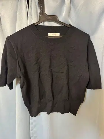 암워머 포함 하프 슬리브 니트