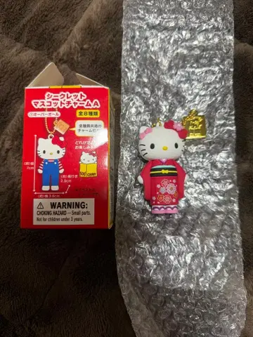 [ 미사용 새상품 ] 헬로키티전 시크릿 마스코트 참 A 기모노