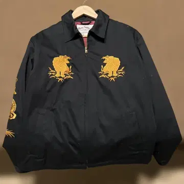 Calee 블랙 드래곤 호랑이 자수 점퍼