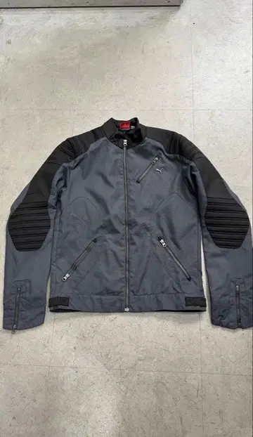 그레이 나일론 라이더 자켓