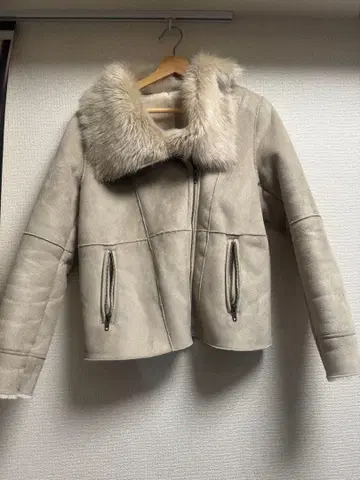 OZOC 페이크 무스탕 자켓