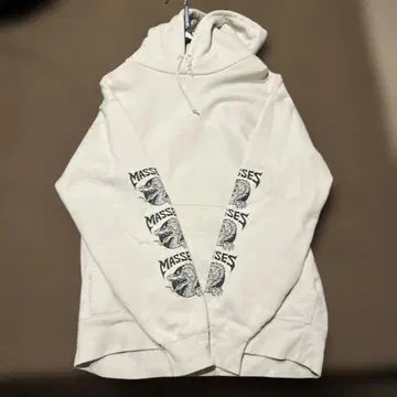 MASSES 아이보리 후드티 드래곤