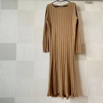 [ URBAN RESEARCH ] 랜덤 리브 니트 롱 원피스 브라운