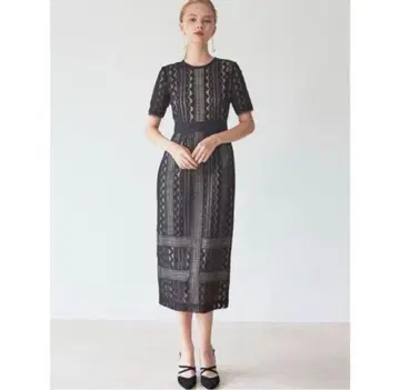 새상품급 라그나문 지오메트릭 레이스 드레스 M 네이비 M 사이즈