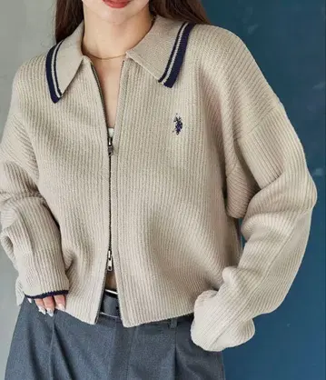 U.S. POLO ASSN. x PUBLUX 옷깃 라인 드라이버 니트