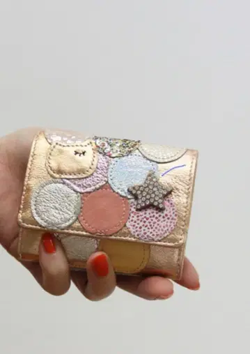 츠모리치사토 칼리 멀티 도트 3단 폴더형 지갑 핑크