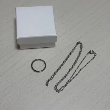 고토 타케루 목걸이