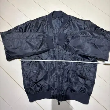 블랙 MA-1 플라이트 자켓