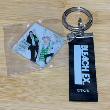 [연말 가격 인하] BLEACH 레코드 자켓 키체인 쿄라쿠 우키타케