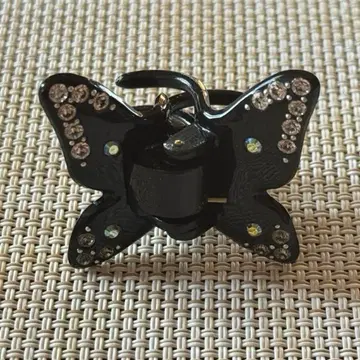 [ 새상품급 ] 아카 acca 버터플라이 헤어 클립 나비 스와로스키 비쥬