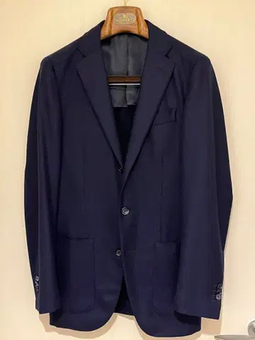 [ 미사용 새상품 ] CARUSO 네이비 테일러드 자켓