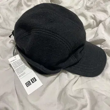 새상품 미사용 [ UNIQLO U ] 플리스 라이닝 캡 BLACK