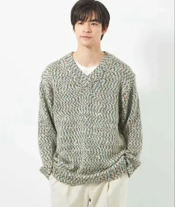 새상품 green label relaxing 멀티 컬러 V넥 니트 XL