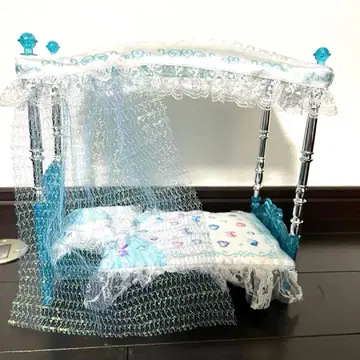 리카짱 꿈꾸는 공주님 크리스탈 침대 세트