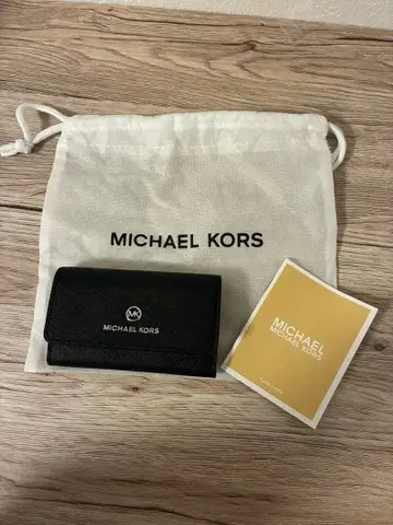 MICHAEL KORS 블랙 키케이스