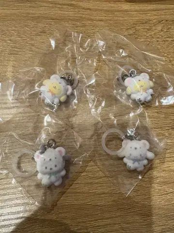 산리오 캐릭터즈 포근포근 스노우 표식 액세서리