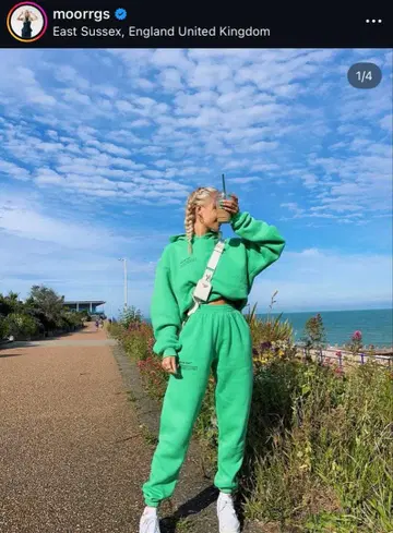 새상품 미사용 WILDFOX 택 포함 맨투맨 셋업 그린