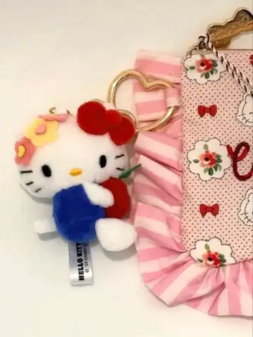CathKidston x HelloKitty 마스코트 참 Provence