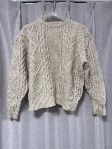 BEAMS BOY 아이보리 케이블 니트 긴팔