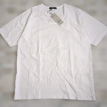 HARE 화이트 T셔츠 반팔