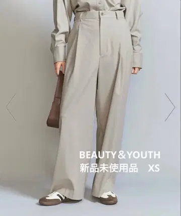 택 포함 새상품 턱 와이드 스트레이트 팬츠 XS LT.GRAY