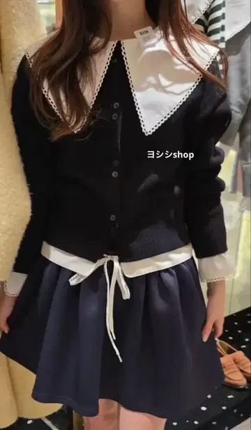 새상품 Bibiy. PATTY PILGRIM TOP 블랙