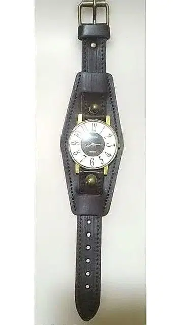 다크 브라운 가죽 벨트 스터드/터미널 부착 스팀펑크 클래식