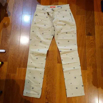 marie claire 베이지 자수 팬츠 L 사이즈