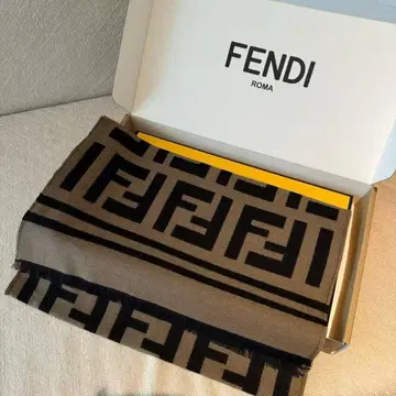 FF 로고 머플러 베이지/블랙*-*