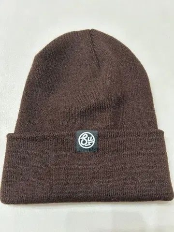 스윔베이트 언더그라운드 비니 니트 모자