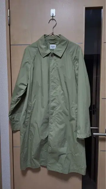 URBAN RESEARCH DOORS 스텐카라 코트 카키