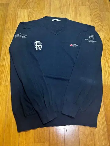 rough&swell V넥 스웨터