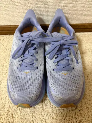 HOKA 연보라 스니커즈