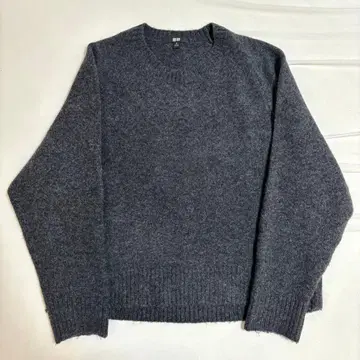 유니클로 수플레얀 크루넥 스웨터 다크 그레이 M