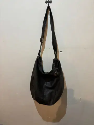 sissirossi 블랙 가죽 숄더백