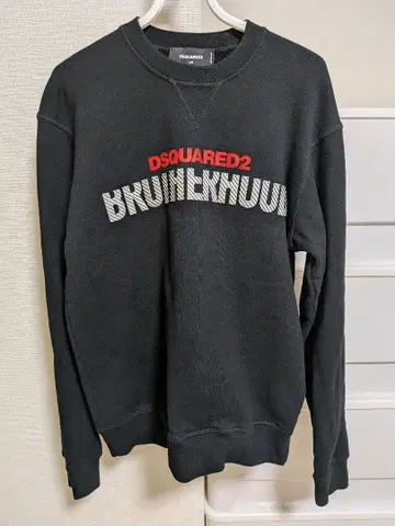 새상품급 DSQUARED2 블랙 맨투맨 XS