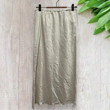 LEPSIM 롱 스커트 허리밴딩 스트레치 새틴 화이트